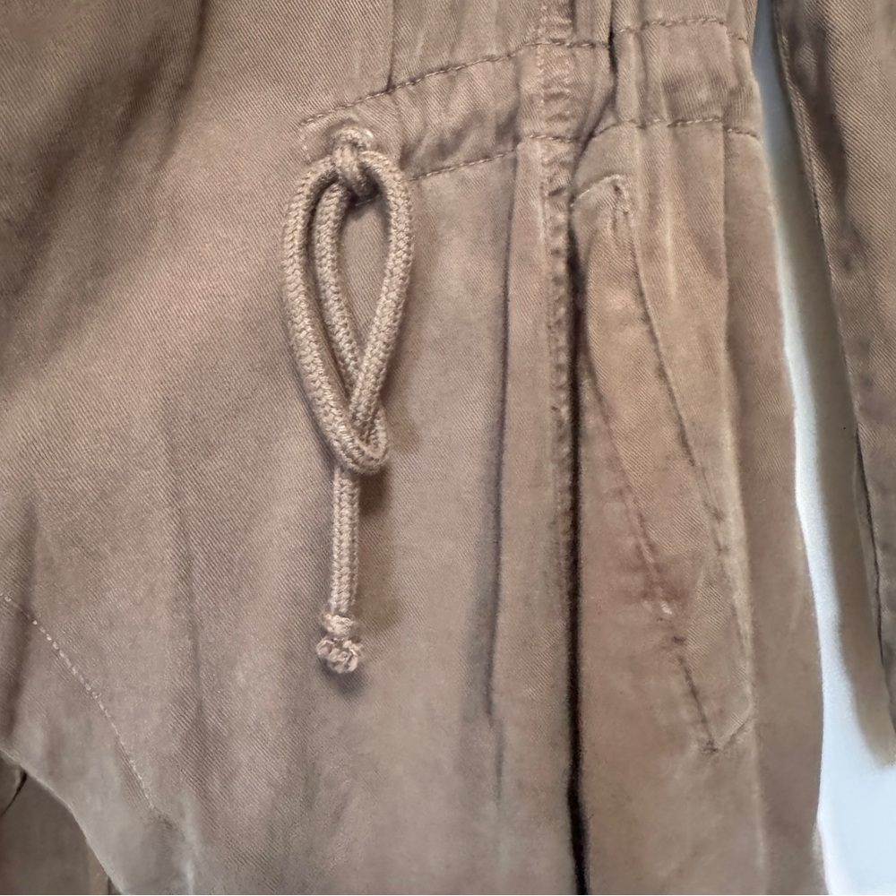 Max Jacket - Picture 2 of 6